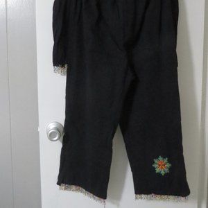 Women's 2 pc capri set sz S 703